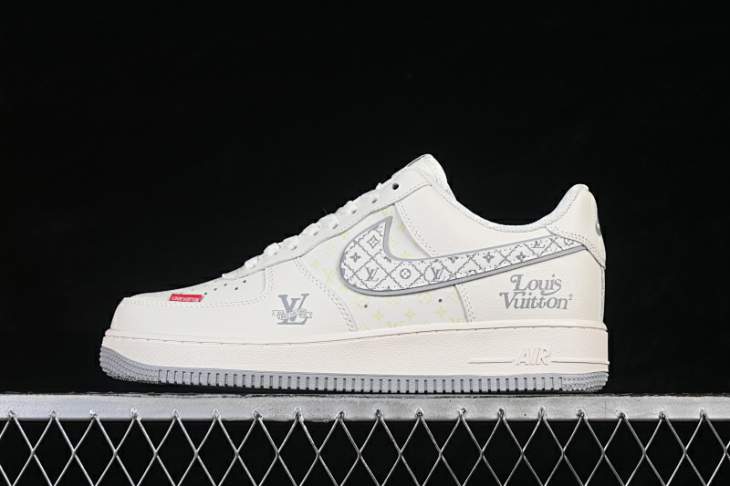 Picture of Air Force 1 _SKUfw22378387980162463fw
